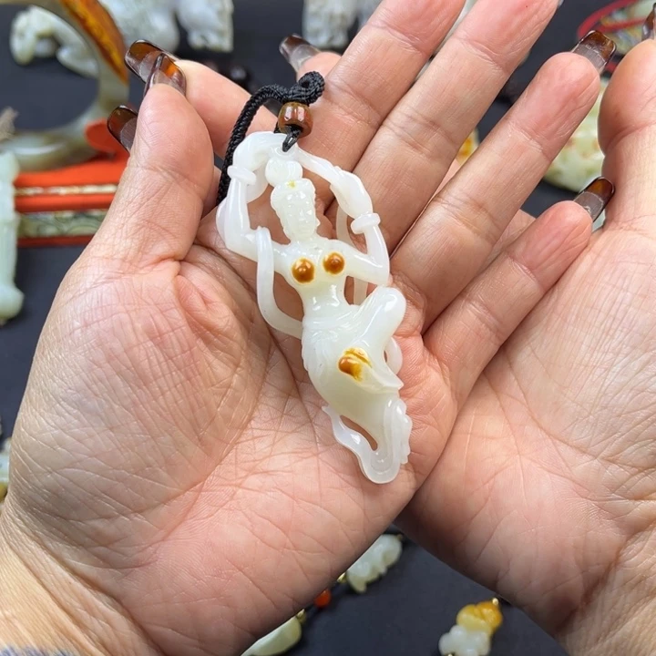 和田玉未镶嵌挂件