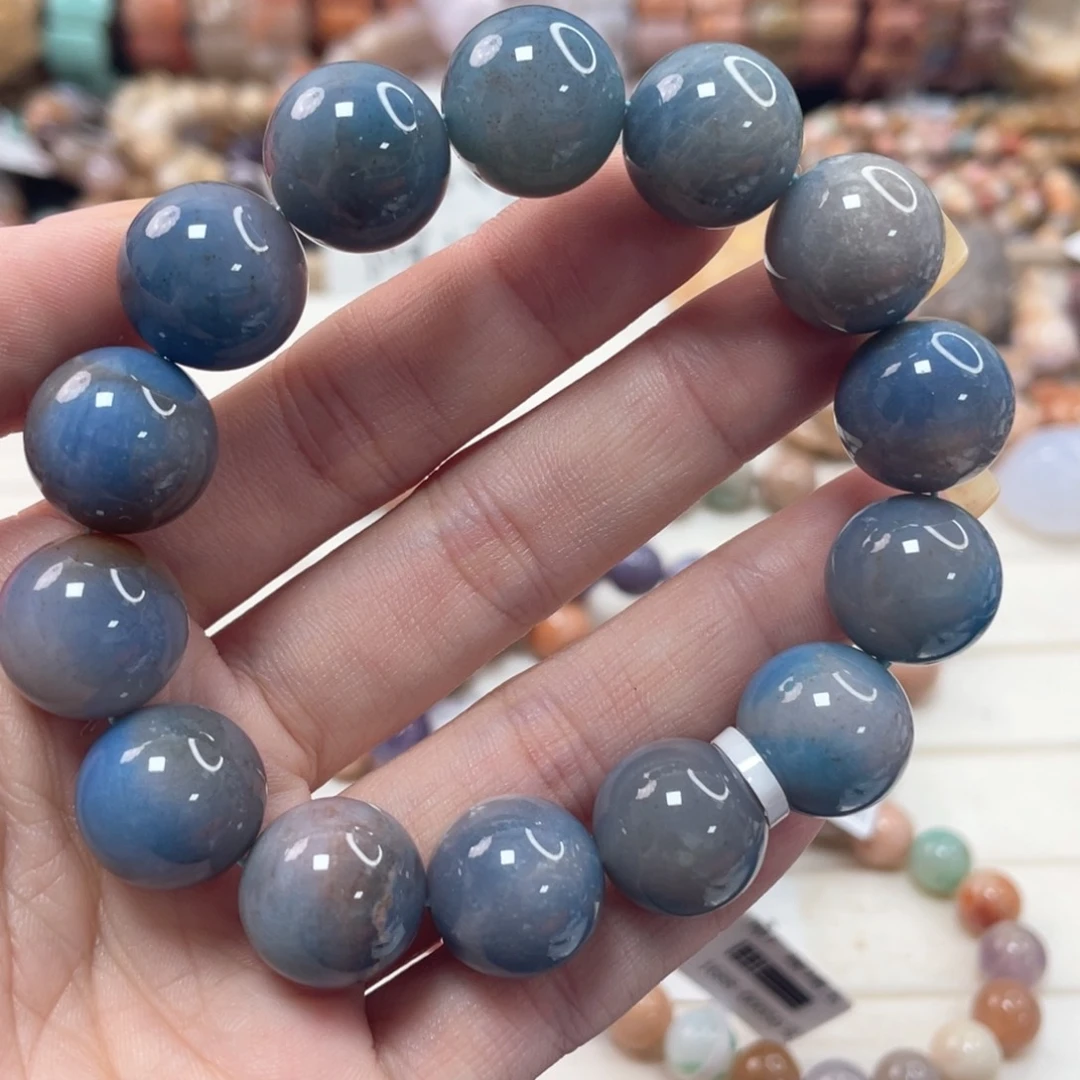 未镶嵌手串硅化珊瑚（珊瑚玉）知***乐284