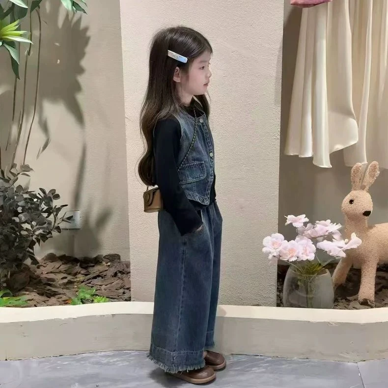 女童秋季套装2025新款儿童洋气时髦牛仔马甲阔腿裤秋装宝宝三件套