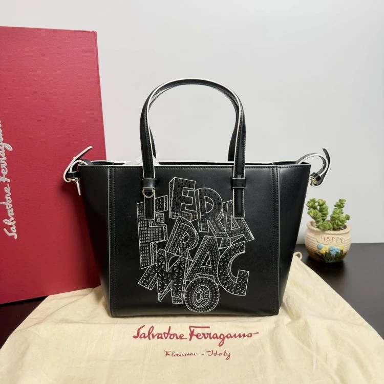 95新/菲拉格慕/C12024582232/[26103zbb]