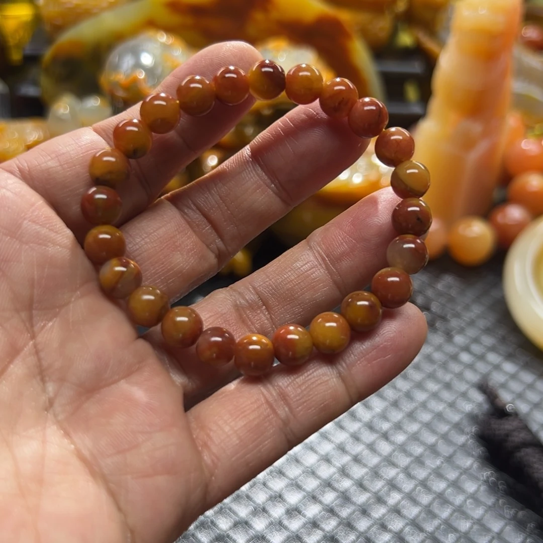 石英质玉未镶嵌颈饰