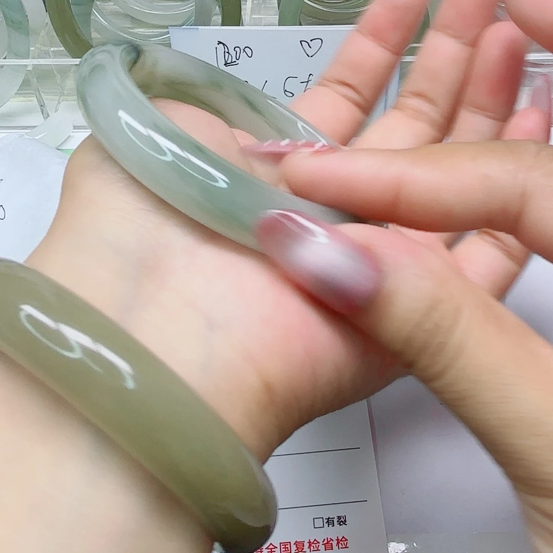 未镶嵌手镯石英质玉40/5758