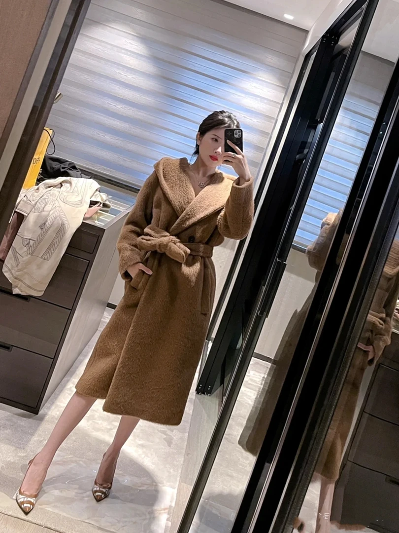 MaxMara dq0021卡其色羊驼毛连帽长款大衣 40码 95新
