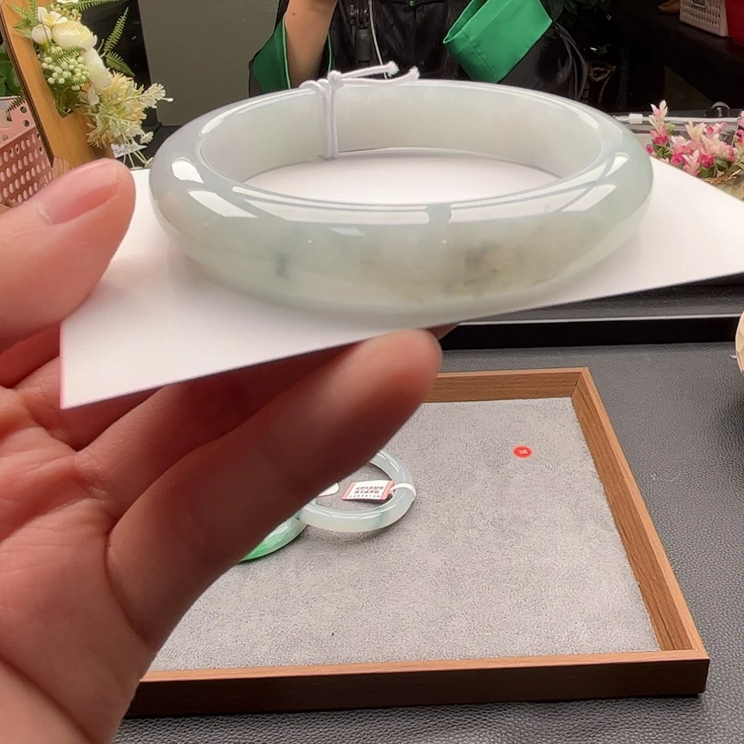 翡翠未镶嵌手镯手镯