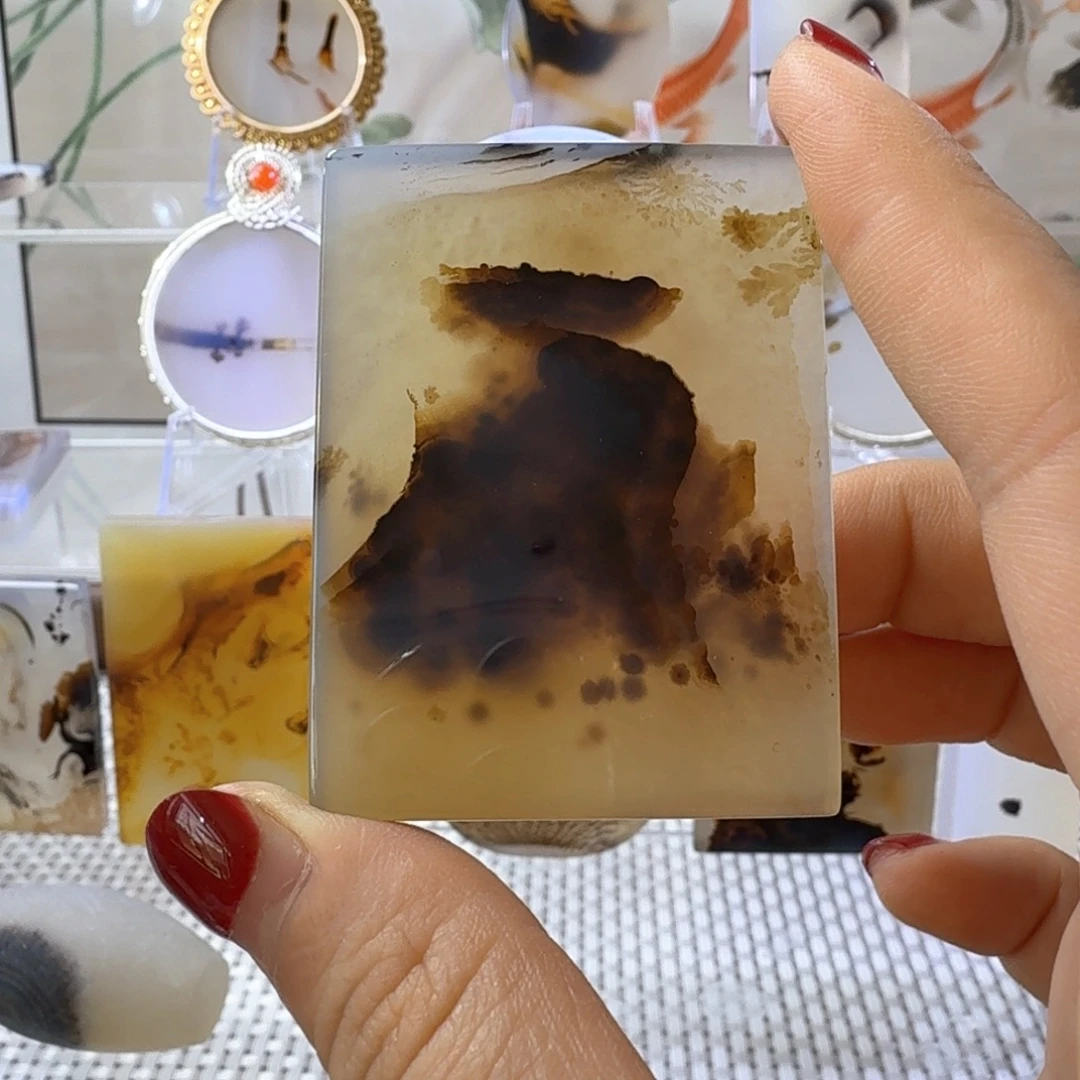 未镶嵌吊坠(不含链)玛瑙/玉髓86