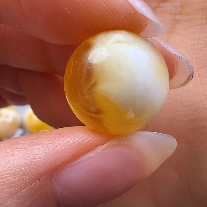 未镶嵌颈饰蜜蜡蜜蜡
