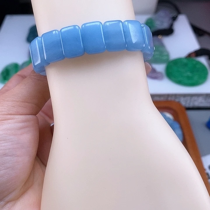 翡翠手链未镶嵌手链