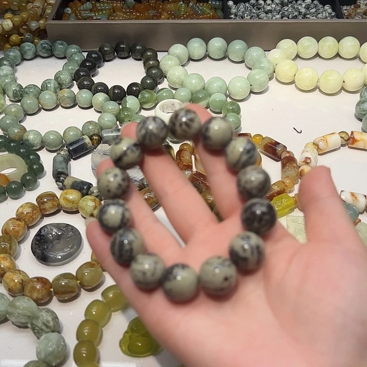蛇纹石玉未镶嵌手串