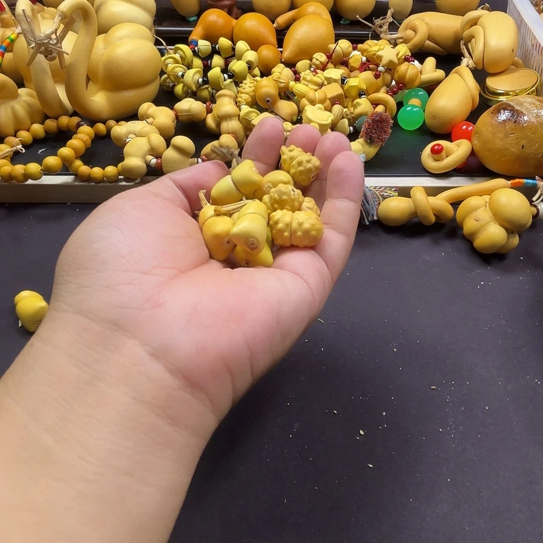 A***耶精品福袋菠萝包一把12颗