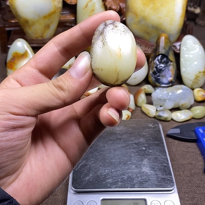 和田玉未镶嵌挂件