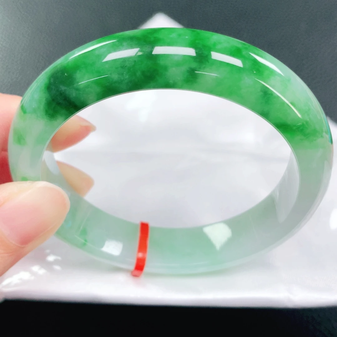 翡翠未镶嵌手镯54圈