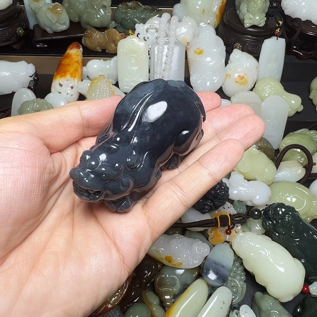 志***哥天然玉石未镶嵌精品