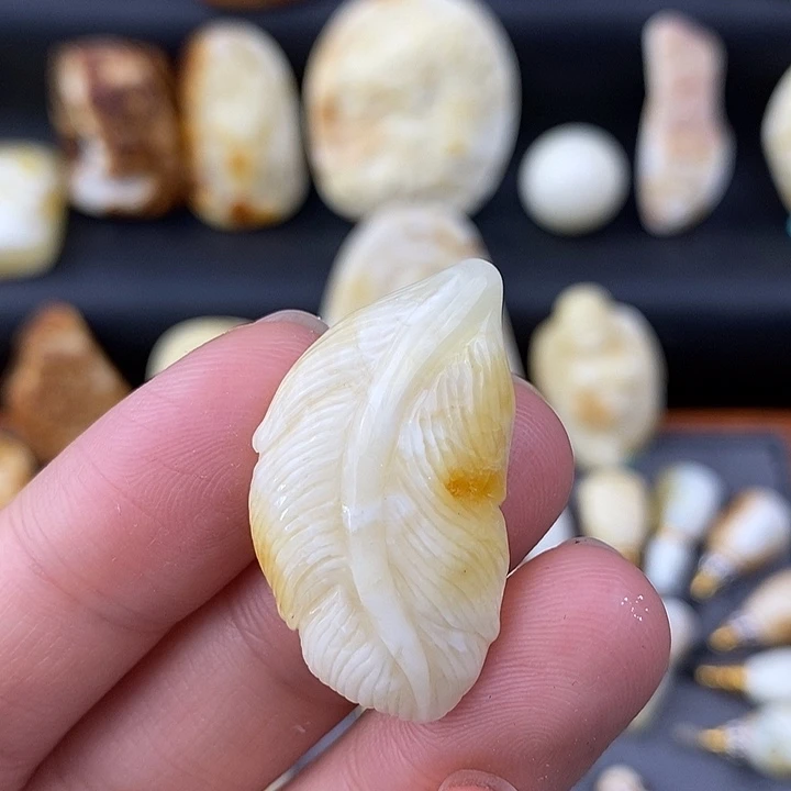 琥珀未镶嵌裸石叶子c875