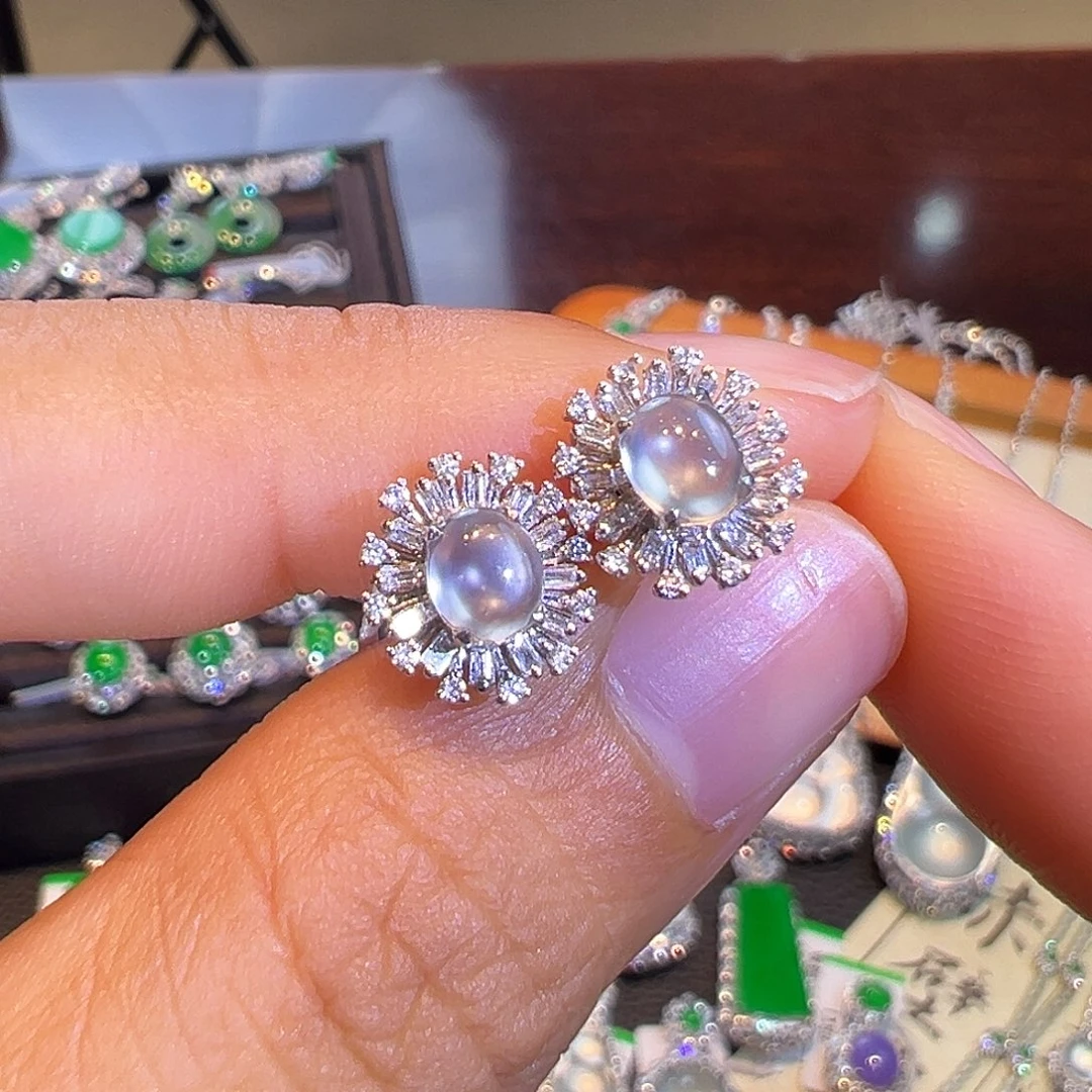 翡翠18K金镶嵌耳饰