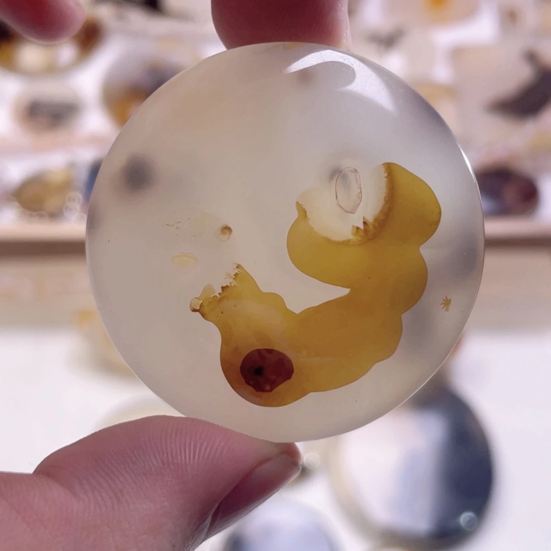 玛瑙/玉髓颈饰未镶嵌