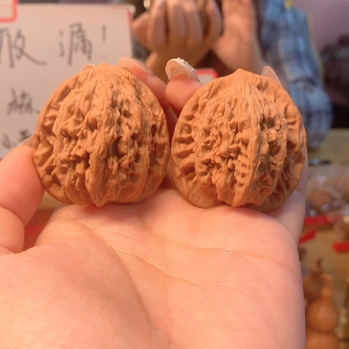 吊坠桃核43尺麦穗虎头