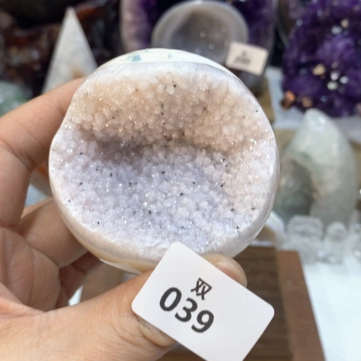 水晶大型摆件（非配饰）未镶嵌