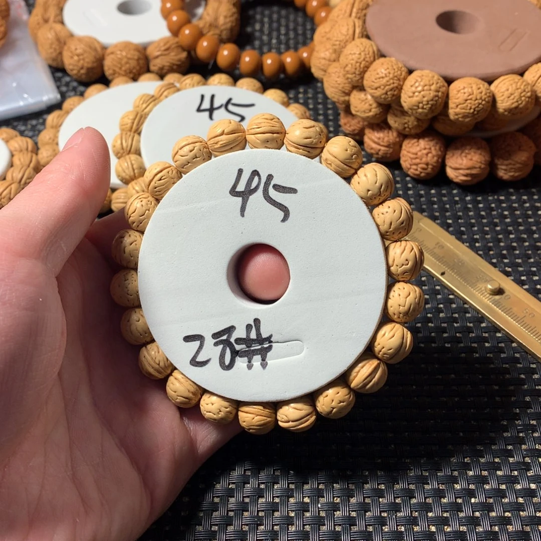 差***哥桃核手串28号链接，