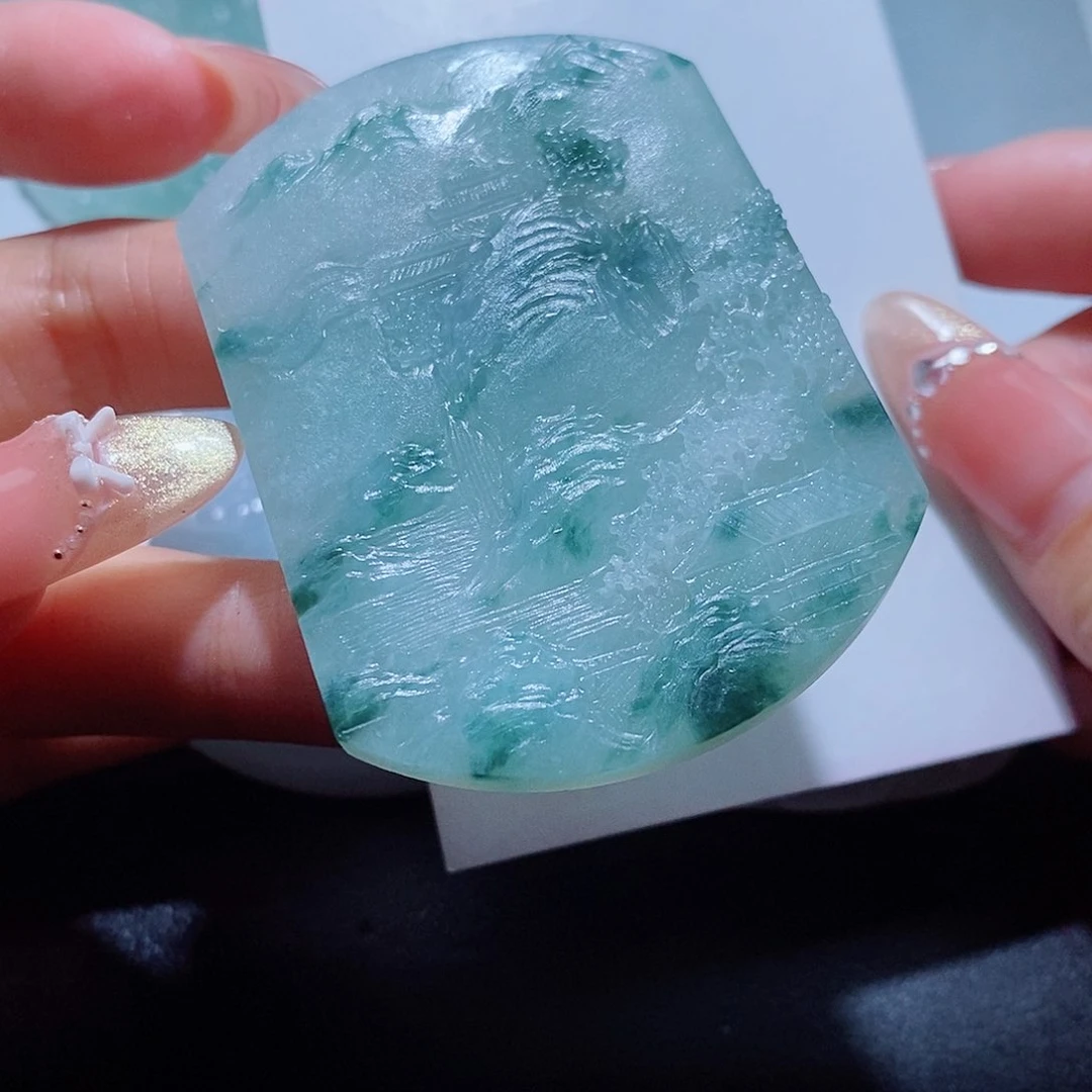 定制翡翠未镶嵌翡翠