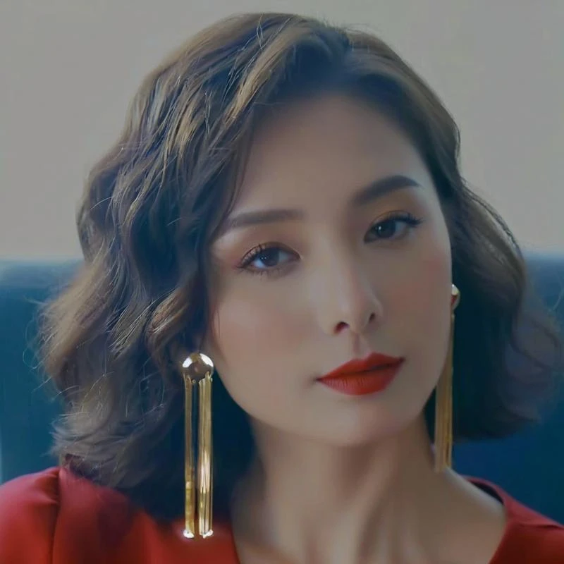 速卖通假发女狂飙大姐气质羊毛卷同款短卷发中分全头套式现货