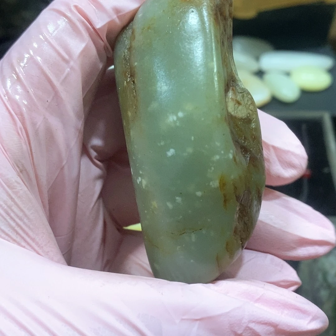 未镶嵌和田玉（糖玉）挂件