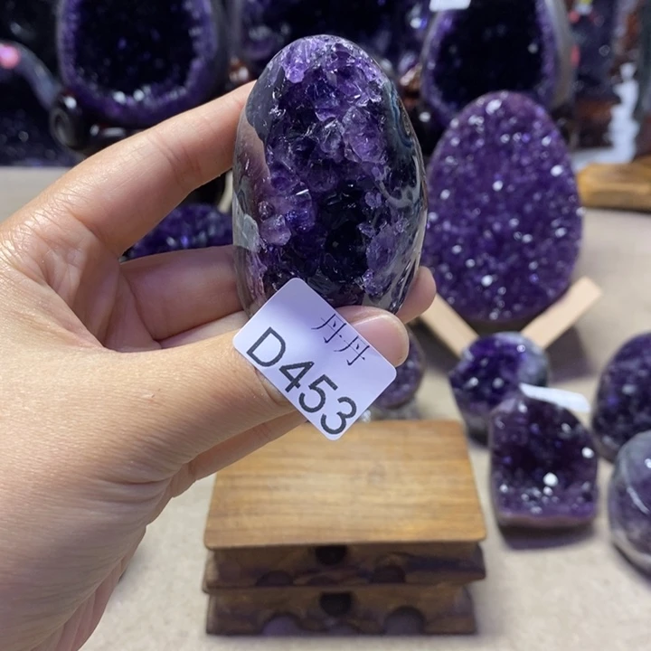 未镶嵌水晶大型摆件（非配饰）