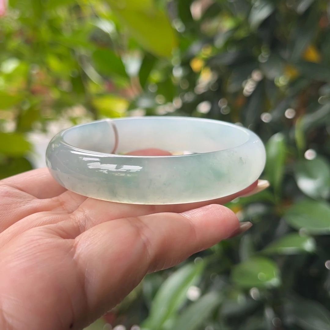 翡翠未镶嵌手镯60.5正圈