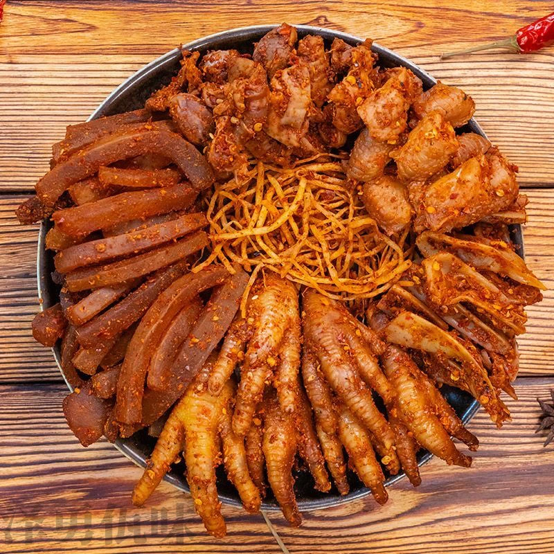 【现在现发】云南风味佤味大杂烩牛皮鸡脚美食鸡胗三角骨苤菜根网红零食小吃