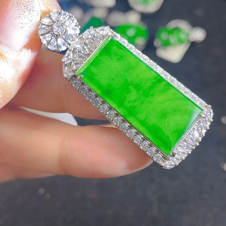 翡翠银S925镶嵌吊坠(不含链)