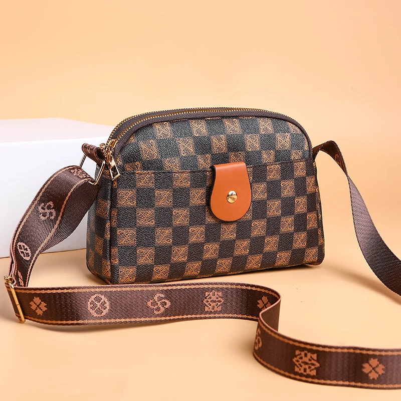 中年妈妈包包女新款时尚百搭软皮单肩斜挎小包包女多层大容量包包