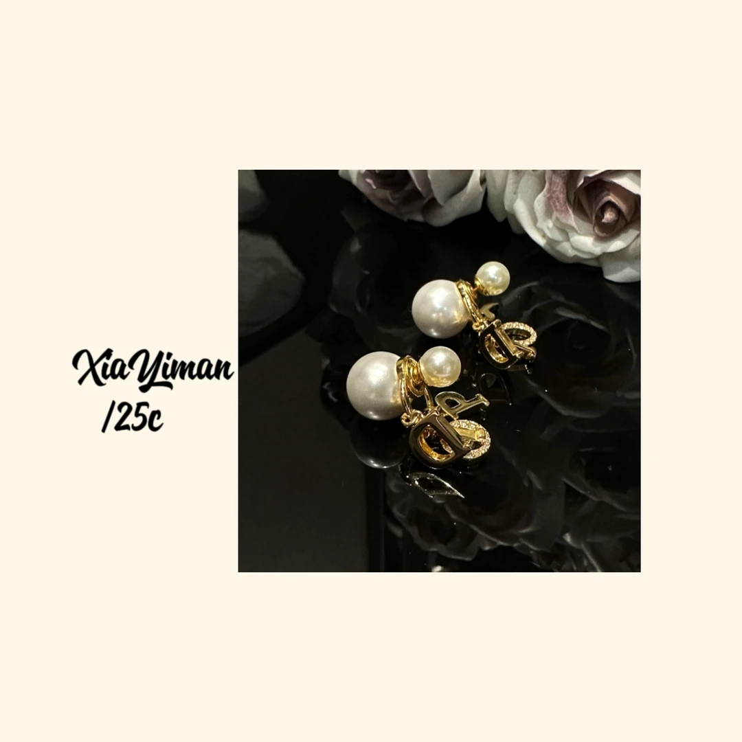 铜合金仿珍珠耳饰 金色一家四口吊坠耳钉MZ3009