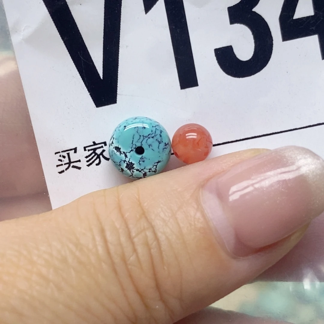 南红玛瑙配饰未镶嵌