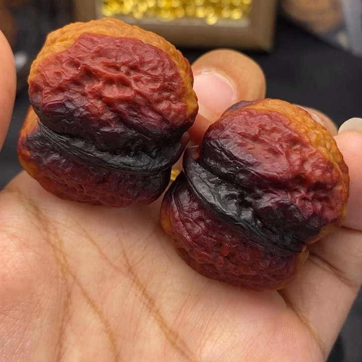 文玩核桃把件37尺方尊蛤蟆头