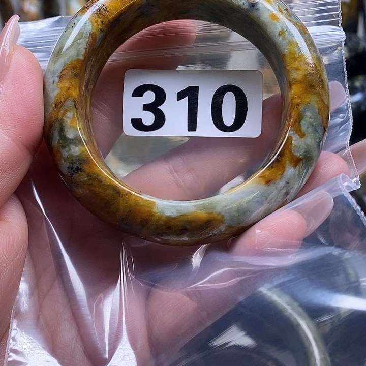 未***天蛇纹石玉未镶嵌手镯