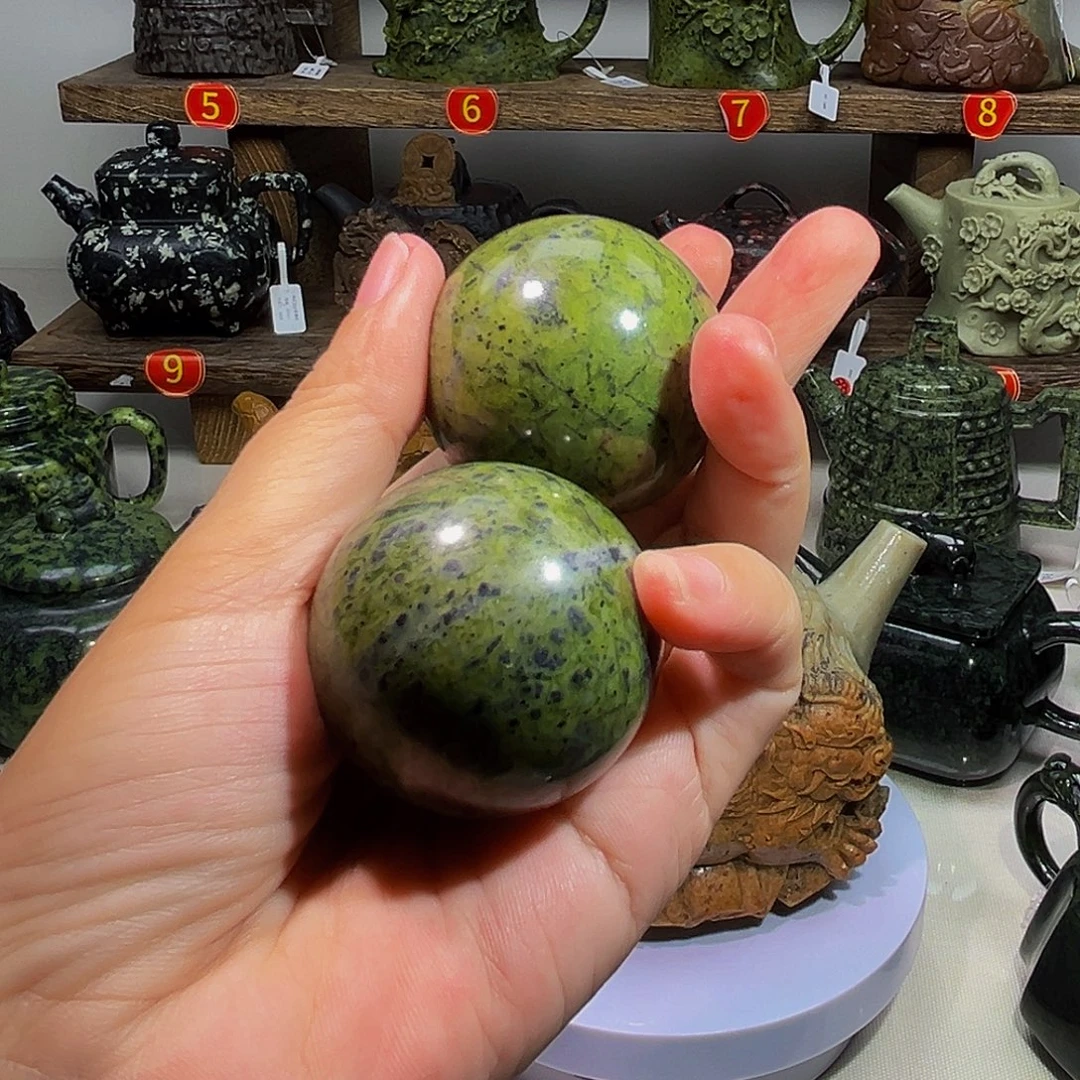 石材藏玉药王石手球