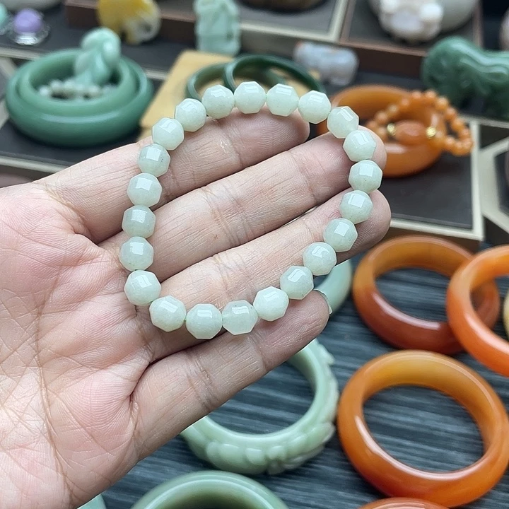 未镶嵌手链石英岩玉