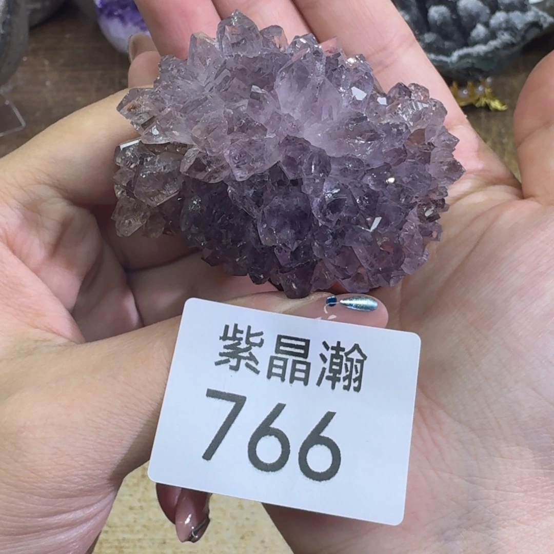 未镶嵌水晶大型摆件（非配饰）