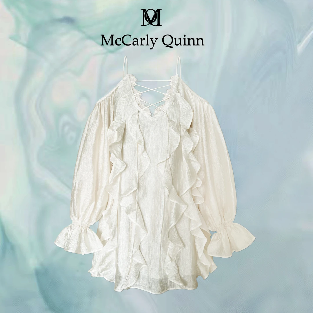 McCarlyQuinn醋酸连衣裙极光米清冷水盈感飘逸立裁露肩吊带裙