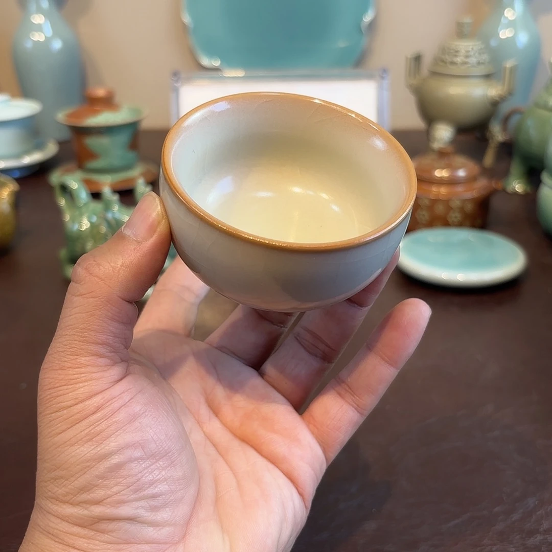 瓷片龙泉青瓷福利青瓷