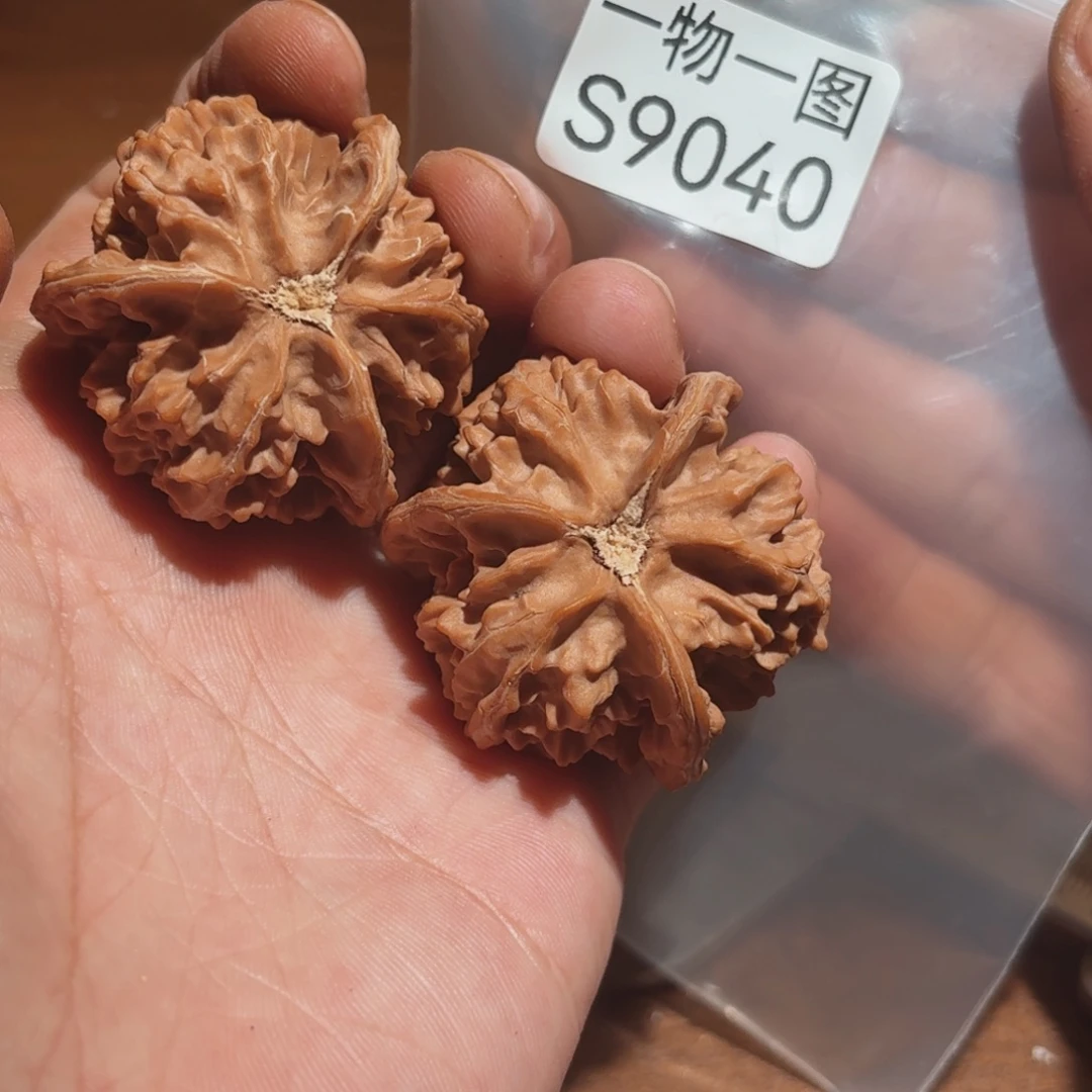 吊坠文玩核桃盘山