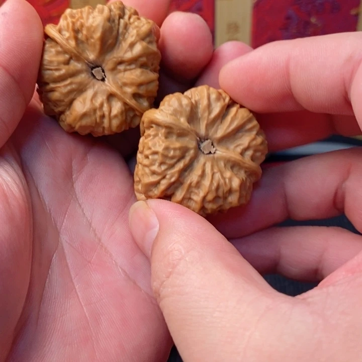 2***%文玩核桃吊坠666666