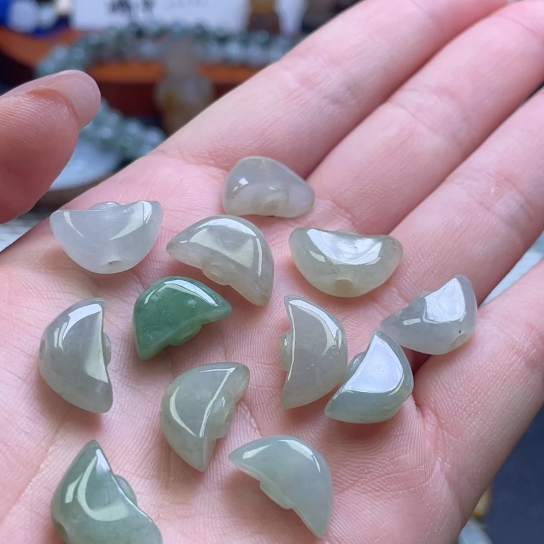 颈饰未镶嵌翡翠翡翠有纹