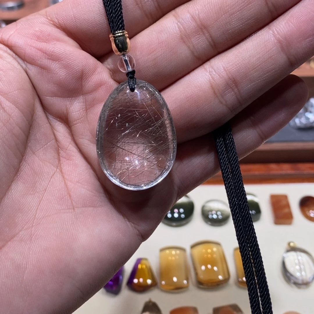 颈饰未镶嵌水晶全净体银发晶