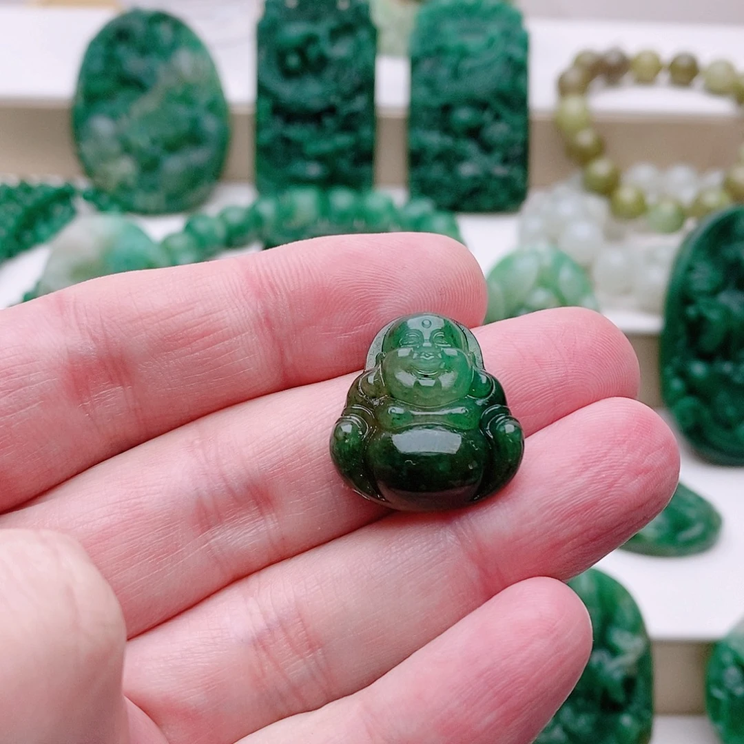 独山玉未镶嵌吊坠