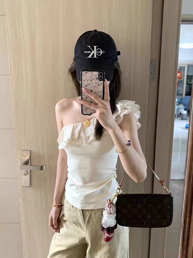 【运补6】法式蕾丝荷叶边斜肩短袖女2025夏季纯欲露肩上衣