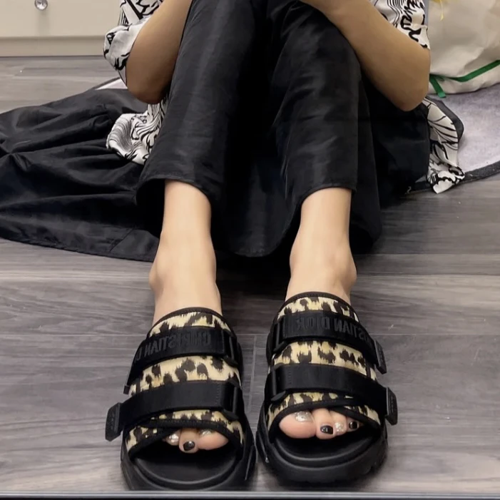 未使用 DIOR/迪奥 全新迪奥拖鞋39.5