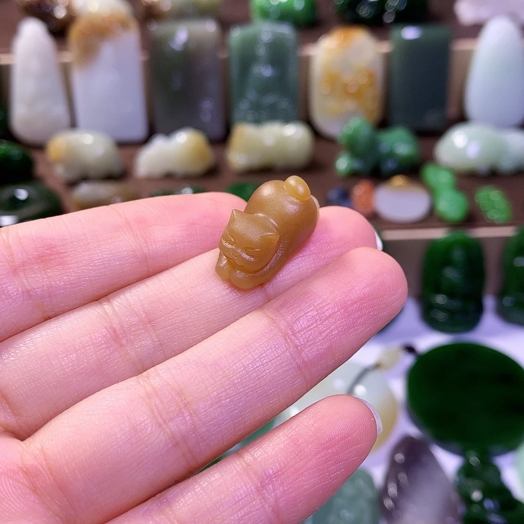 和田玉未镶嵌挂件