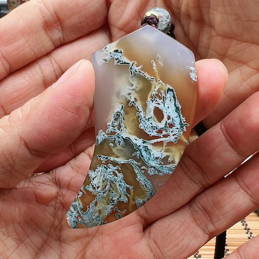 玛瑙/玉髓未镶嵌珠宝半成品