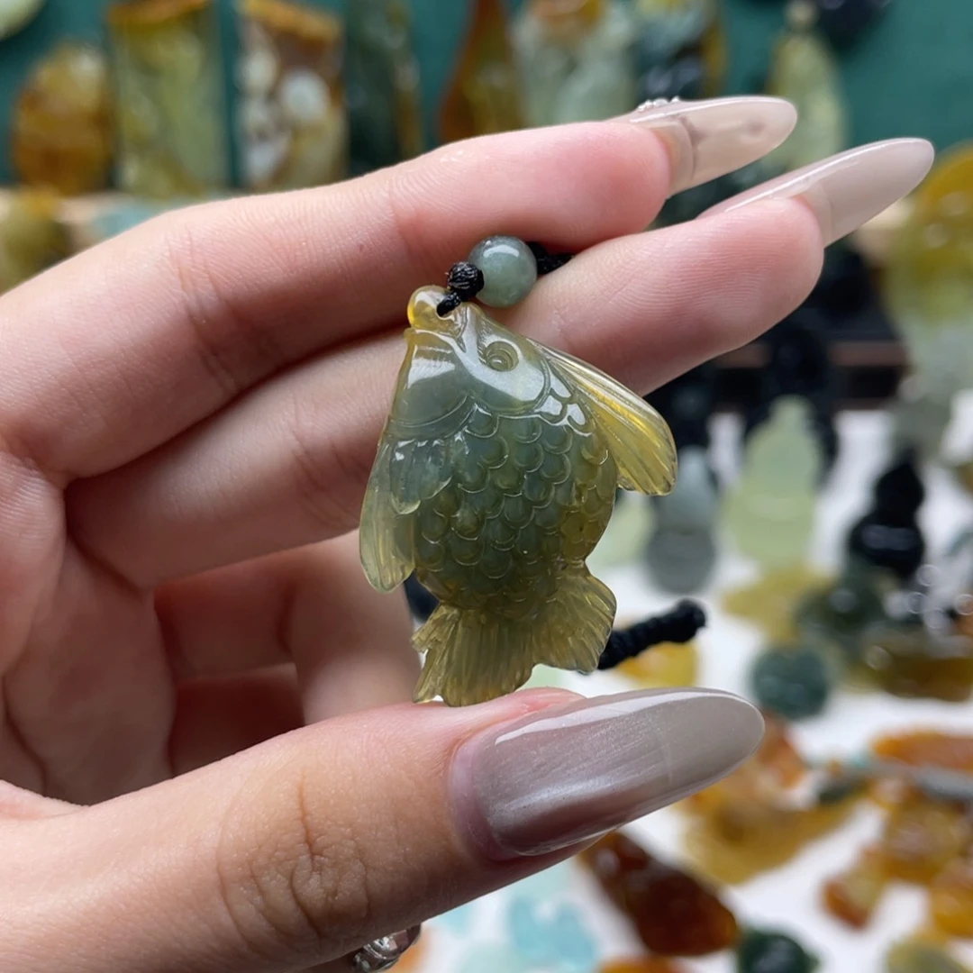 蛇纹石玉颈饰未镶嵌小****素