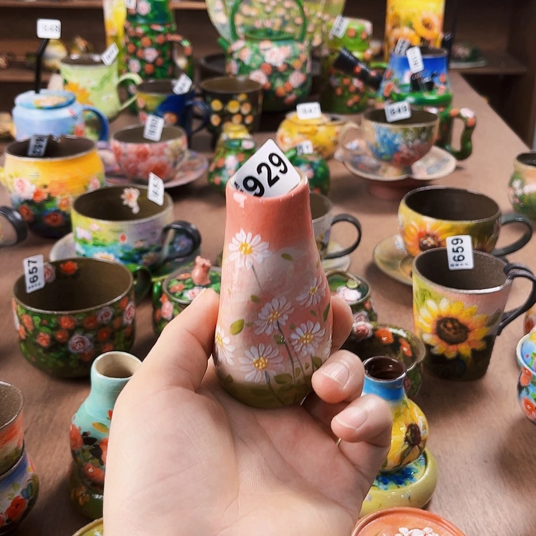 纯纯莫奈油画风纯纯莫奈油画风花瓶